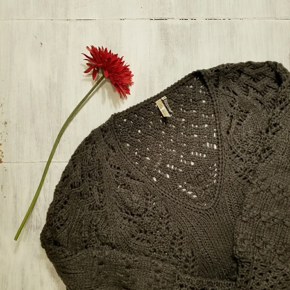 Andree Sweaters - Nordstroms Dark Gray Knitted Sweater Size M0